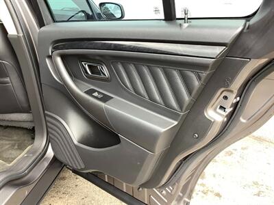 2011 Ford Taurus Limited - Photo 16 - Crest Hill, IL 60403