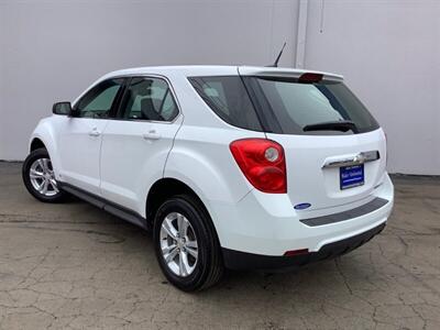 2010 Chevrolet Equinox LS - Photo 4 - Crest Hill, IL 60403