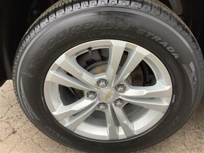 2010 Chevrolet Equinox LS - Photo 32 - Crest Hill, IL 60403