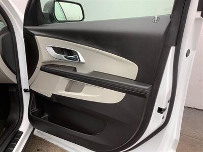 2010 Chevrolet Equinox LS - Photo 24 - Crest Hill, IL 60403