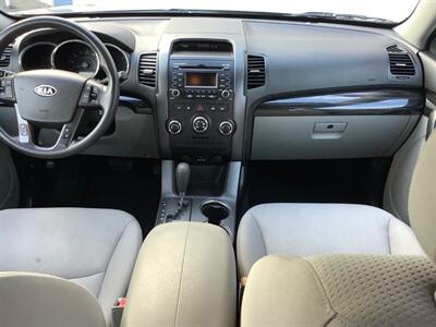 2011 Kia Sorento LX   - Photo 31 - Crest Hill, IL 60403