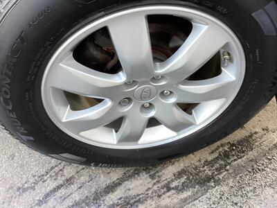 2011 Kia Sorento LX   - Photo 35 - Crest Hill, IL 60403