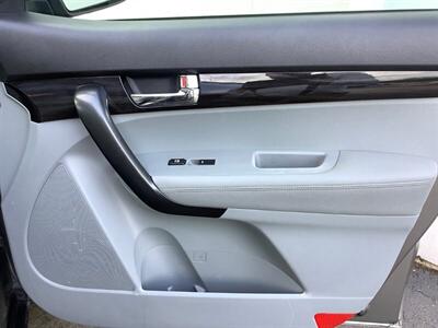 2011 Kia Sorento LX   - Photo 24 - Crest Hill, IL 60403