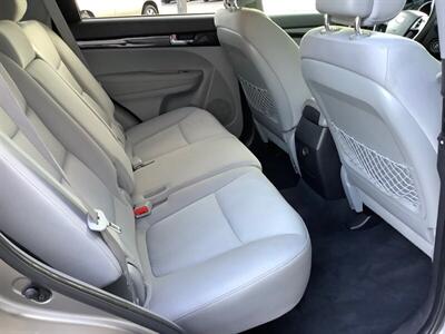 2011 Kia Sorento LX   - Photo 23 - Crest Hill, IL 60403