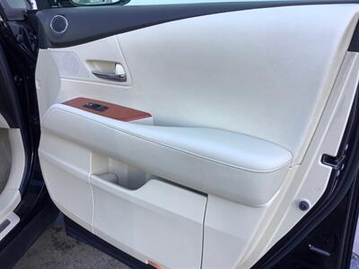 2011 Lexus RX - Photo 27 - Crest Hill, IL 60403