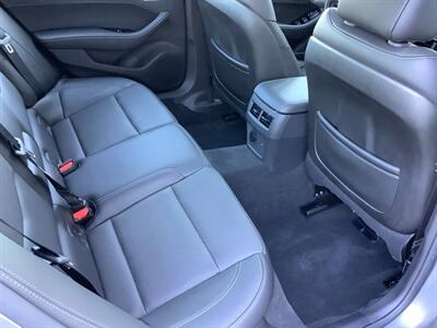 2022 Cadillac CT5 Premium Luxury   - Photo 32 - Crest Hill, IL 60403