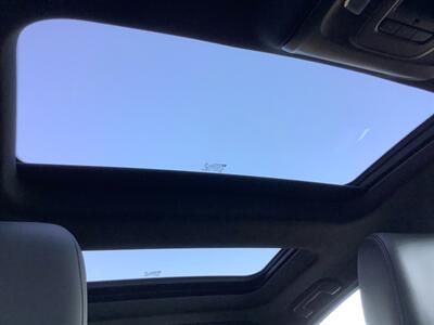 2022 Cadillac CT5 Premium Luxury   - Photo 39 - Crest Hill, IL 60403