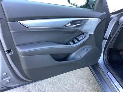 2022 Cadillac CT5 Premium Luxury   - Photo 18 - Crest Hill, IL 60403