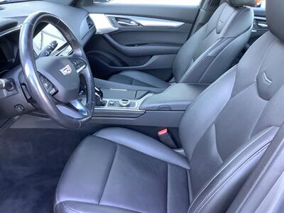 2022 Cadillac CT5 Premium Luxury   - Photo 11 - Crest Hill, IL 60403