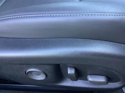 2022 Cadillac CT5 Premium Luxury   - Photo 37 - Crest Hill, IL 60403