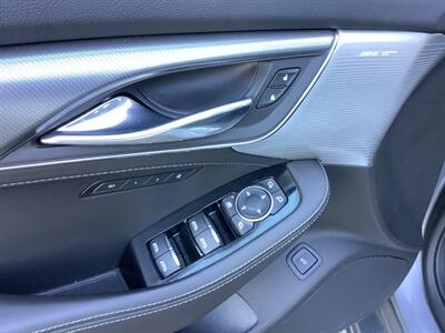 2022 Cadillac CT5 Premium Luxury   - Photo 10 - Crest Hill, IL 60403