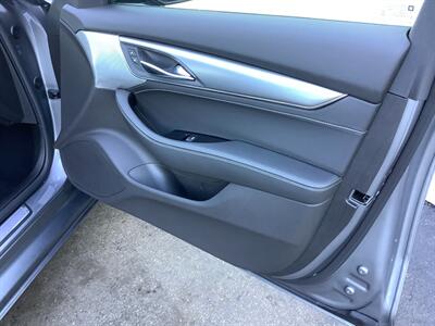 2022 Cadillac CT5 Premium Luxury   - Photo 34 - Crest Hill, IL 60403