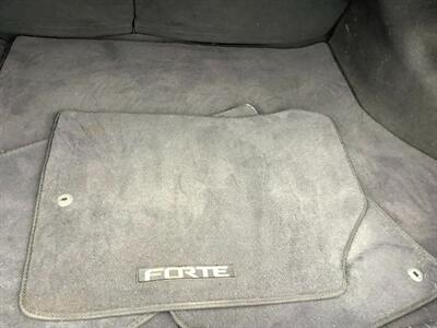 2017 Kia Forte LX   - Photo 26 - Crest Hill, IL 60403