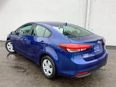2017 Kia Forte LX   - Photo 4 - Crest Hill, IL 60403