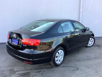 2011 Volkswagen Jetta SE   - Photo 6 - Crest Hill, IL 60403