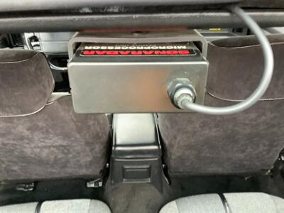 1990 Chevrolet Camaro IROC Z   - Photo 48 - Crest Hill, IL 60403