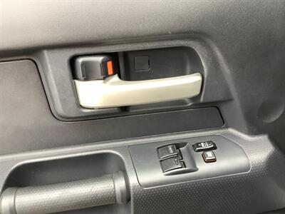 2010 Toyota FJ Cruiser - Photo 13 - Crest Hill, IL 60403