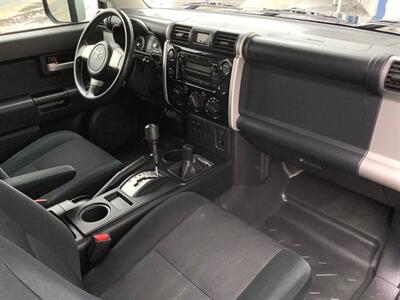 2010 Toyota FJ Cruiser - Photo 36 - Crest Hill, IL 60403