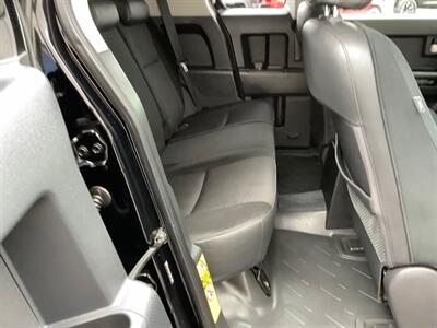 2010 Toyota FJ Cruiser - Photo 31 - Crest Hill, IL 60403