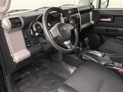 2010 Toyota FJ Cruiser - Photo 15 - Crest Hill, IL 60403