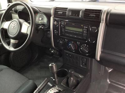 2010 Toyota FJ Cruiser - Photo 38 - Crest Hill, IL 60403