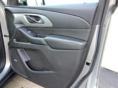 2018 Chevrolet Traverse LT Leather - Photo 47 - Crest Hill, IL 60403