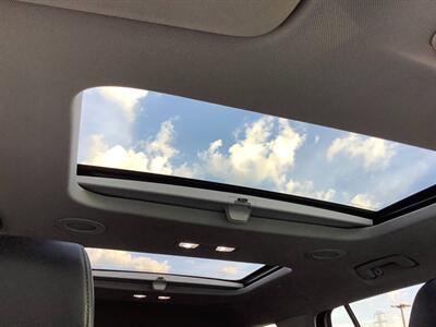 2018 Chevrolet Traverse LT Leather - Photo 18 - Crest Hill, IL 60403
