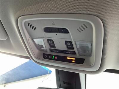 2018 Chevrolet Traverse LT Leather - Photo 19 - Crest Hill, IL 60403