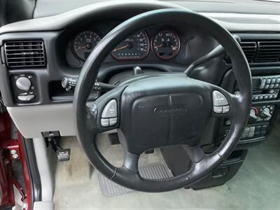 2000 Pontiac Montana Vision   - Photo 15 - Crest Hill, IL 60403