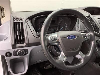 2016 Ford Transit 250   - Photo 16 - Crest Hill, IL 60403
