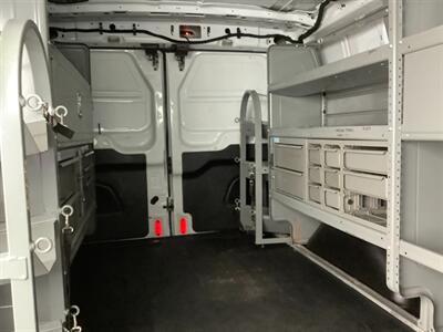 2016 Ford Transit 250   - Photo 35 - Crest Hill, IL 60403
