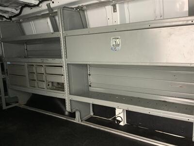 2016 Ford Transit 250   - Photo 33 - Crest Hill, IL 60403