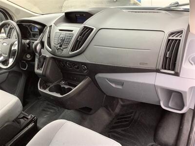 2016 Ford Transit 250   - Photo 28 - Crest Hill, IL 60403