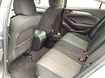 2018 Mazda Mazda6 Sport   - Photo 27 - Crest Hill, IL 60403