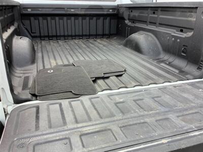 2018 Chevrolet Colorado Work Truck   - Photo 31 - Crest Hill, IL 60403