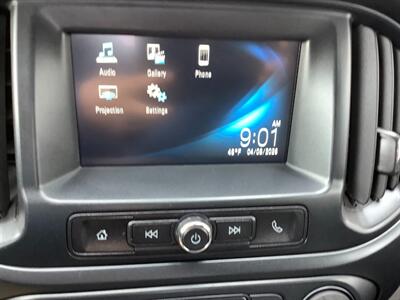 2018 Chevrolet Colorado Work Truck   - Photo 18 - Crest Hill, IL 60403