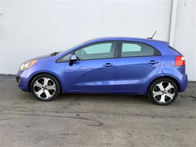 2013 Kia Rio 5-Door SX   - Photo 3 - Crest Hill, IL 60403