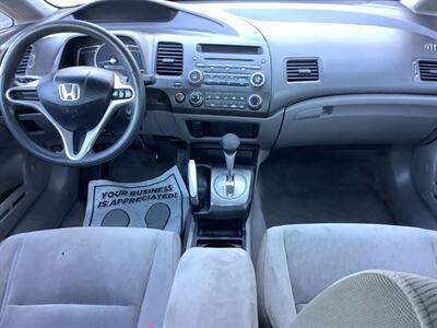 2011 Honda Civic LX - Photo 30 - Crest Hill, IL 60403
