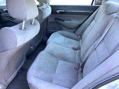 2011 Honda Civic LX - Photo 21 - Crest Hill, IL 60403