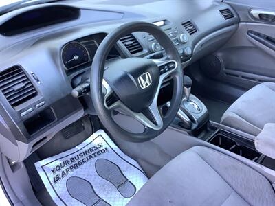 2011 Honda Civic LX - Photo 6 - Crest Hill, IL 60403