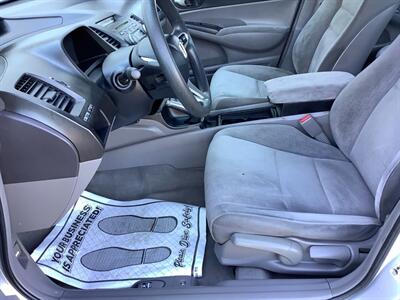 2011 Honda Civic LX - Photo 5 - Crest Hill, IL 60403