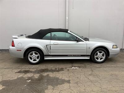 2002 Ford Mustang   - Photo 7 - Crest Hill, IL 60403