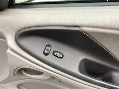 2002 Ford Mustang   - Photo 28 - Crest Hill, IL 60403