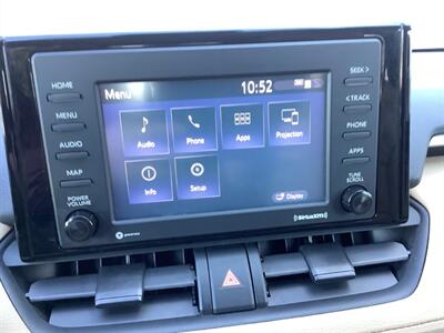 2020 Toyota RAV4 LE   - Photo 19 - Crest Hill, IL 60403