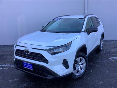 2020 Toyota RAV4 LE   - Photo 2 - Crest Hill, IL 60403
