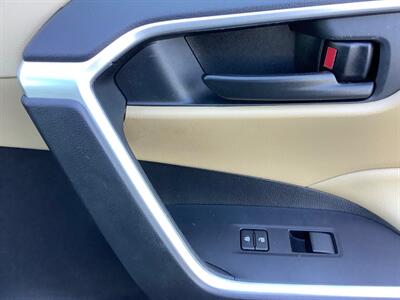 2020 Toyota RAV4 LE   - Photo 28 - Crest Hill, IL 60403