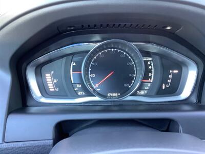 2014 Volvo XC60 T6   - Photo 21 - Crest Hill, IL 60403