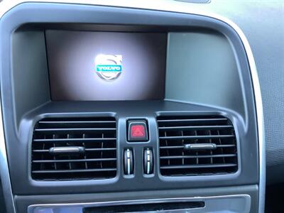 2014 Volvo XC60 T6   - Photo 18 - Crest Hill, IL 60403