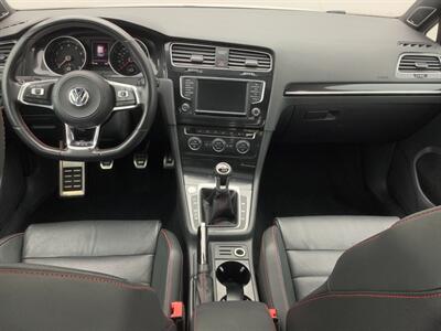 2017 Volkswagen Golf GTI Sport   - Photo 32 - Crest Hill, IL 60403
