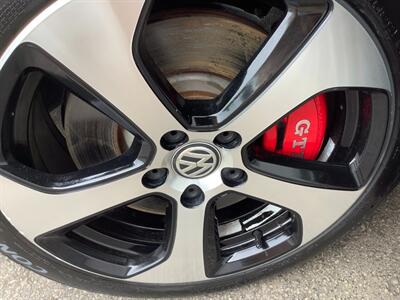 2017 Volkswagen Golf GTI Sport   - Photo 42 - Crest Hill, IL 60403